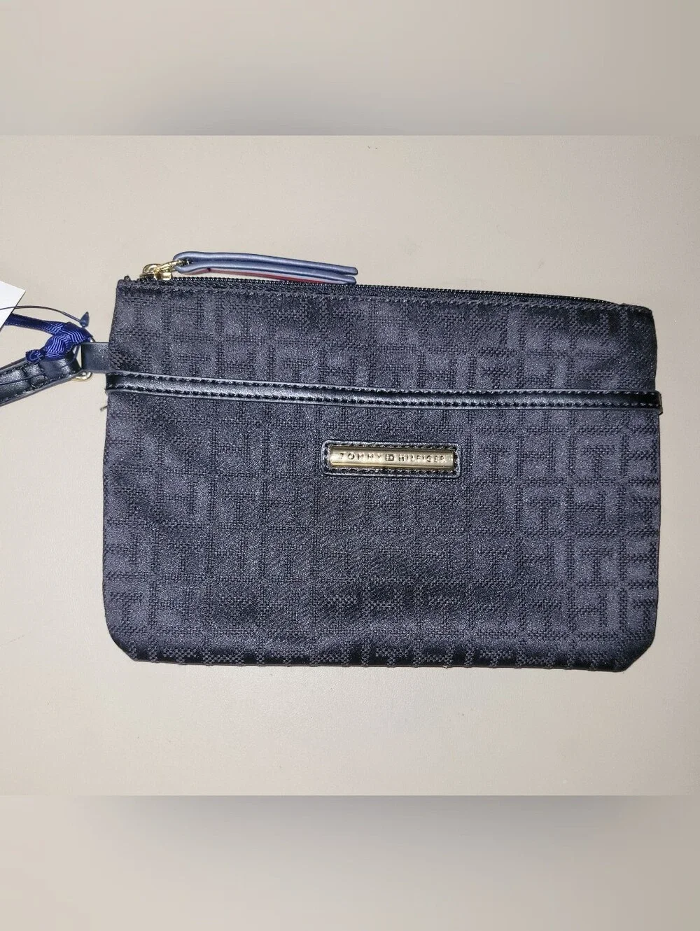 NWT - Tommy Hilfiger Dark Navy Logo Jacquard Wristlet.